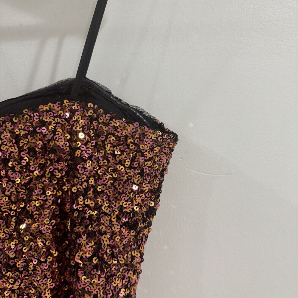 Aidan Mattox Fully Sequined Structured Shorts Rom… - image 2